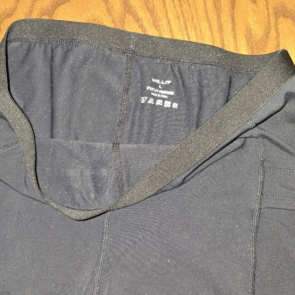 Willit Sport Black Women's Dress W/ Shorts - Picture 4 of 5